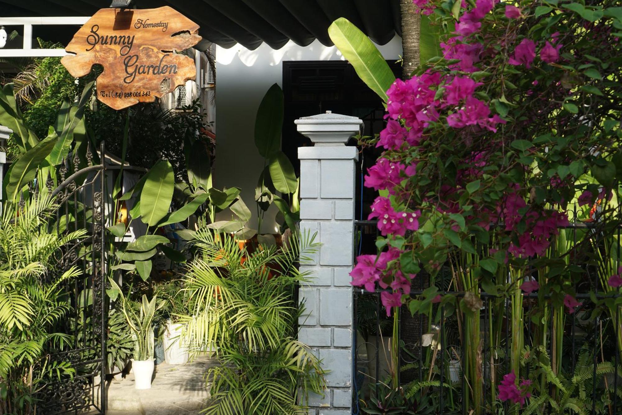Homestay Sunny Garden *